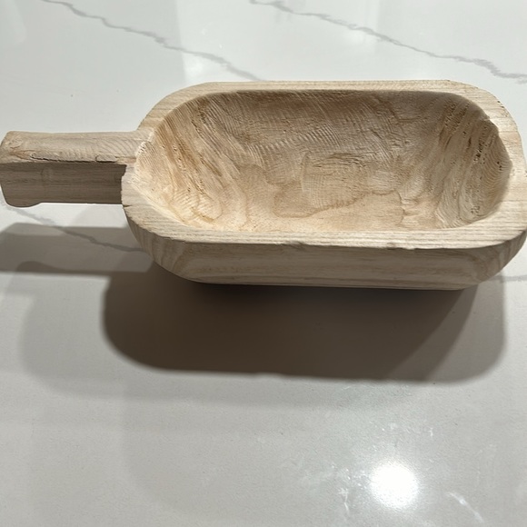 Paulownia Single Handle Bowl natural wood | Entryway Bowl for Keys - Picture 4 of 7